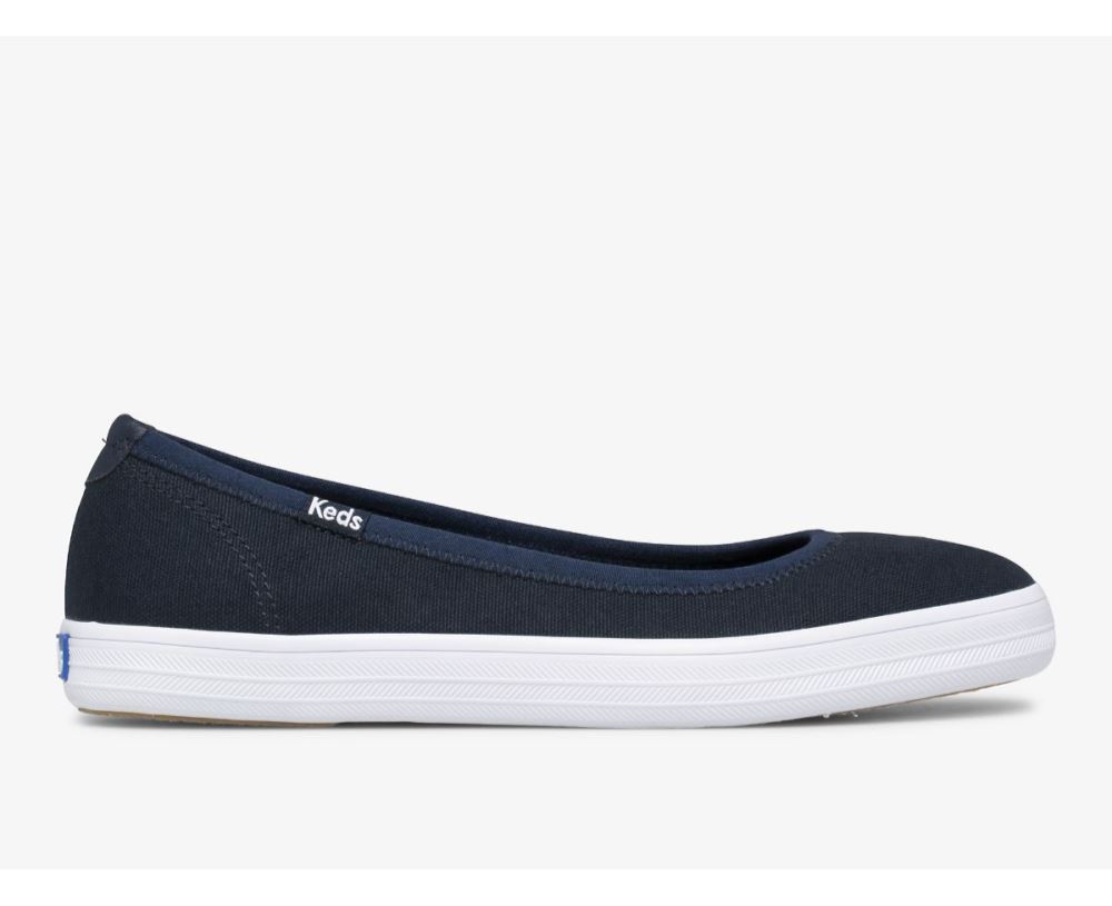 Women Bryn Canvas Slip On Sneaker Navy QycTKKA1